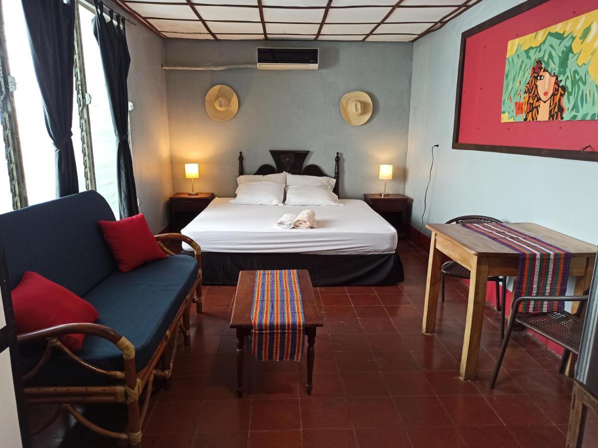 Hostal Harvest House Леон Екстер'єр фото