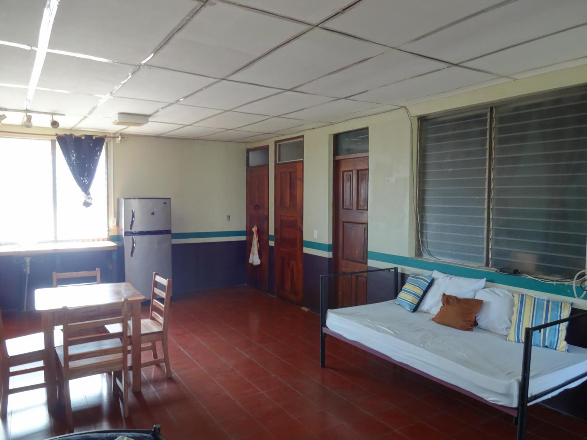 Hostal Harvest House Леон Екстер'єр фото
